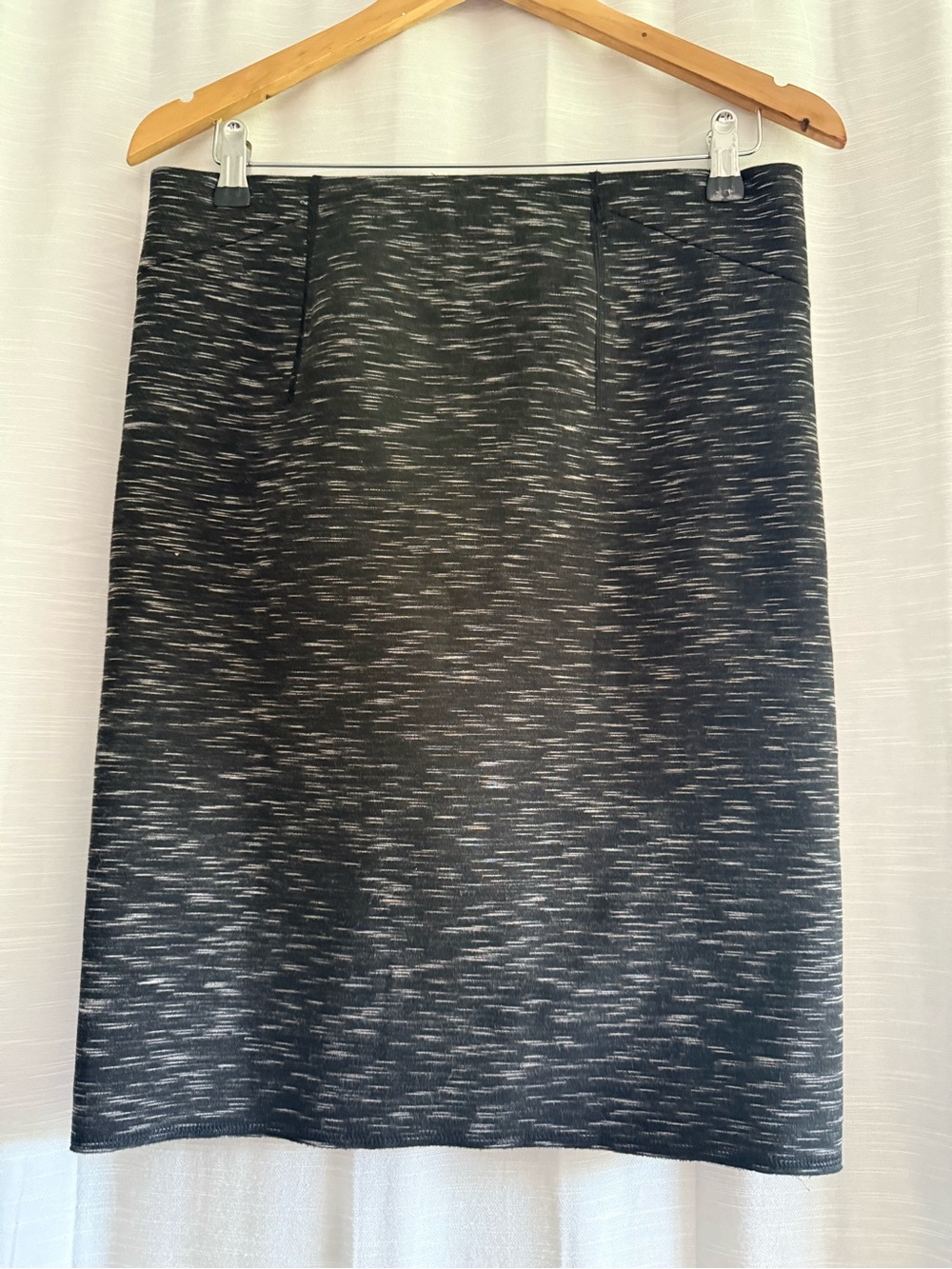 Ann Taylor Patterned Knit Pencil Skirt